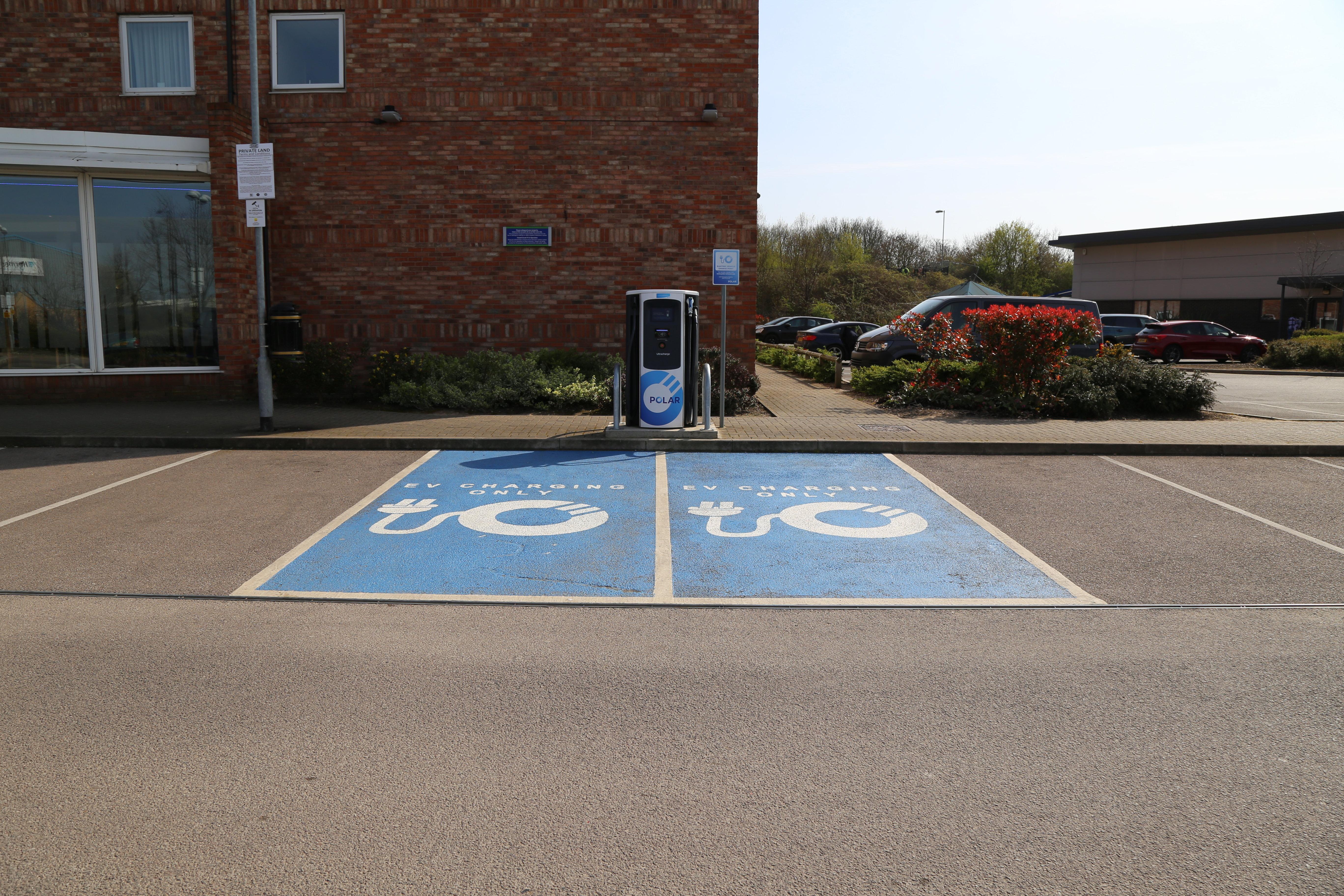Holiday Inn Express Nuneaton By Ihg Exterior foto